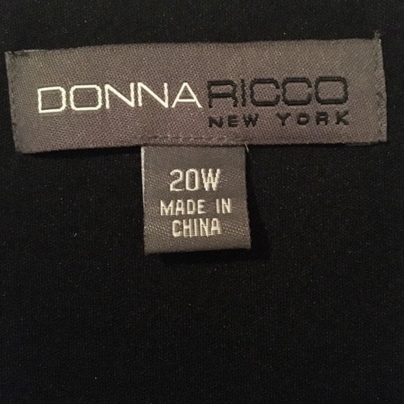 Flattering for All Figures: Donna Ricco Wrap-Look Knit Dress - Picture 3 of 5